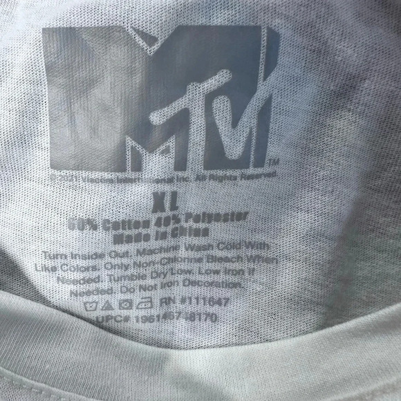 MTV White Short Sleeve Tee with Colorful Logo - Picture 4 of 4